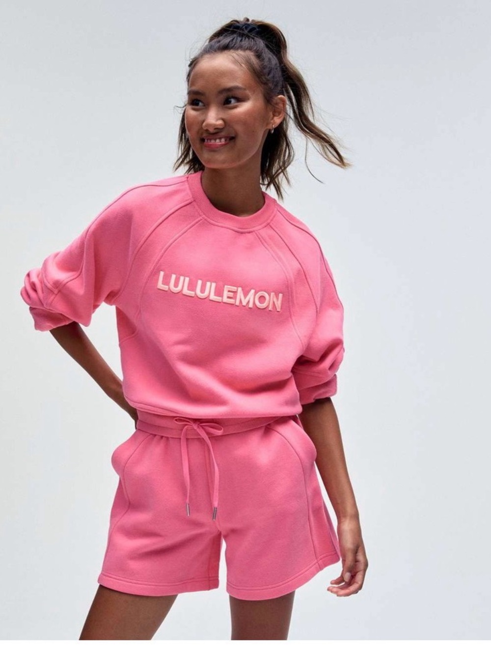 Lululemon Scuba Oversized Pullover
*Wordmark
Sakura Pink - XL/XXL